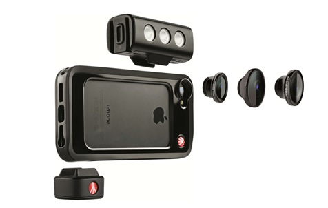 La Klyp+ y sus accesorios: Antorcha LED, adaptador a trípode y juego de ópticas