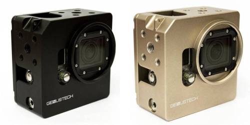 La jaula original con la Hero3 y su carcasa sumergible