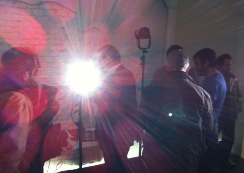 Una de las tantas veces que me tiran la luz a la cara...