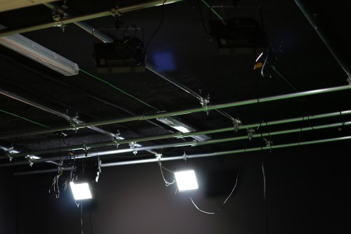 Parrilla con tubo de aluminio y pinzas truss dobles