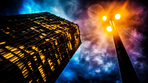 Sodio y nubes de colores